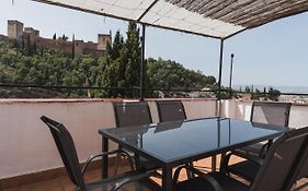 Tuguest Cobertizo Duplex Apartment